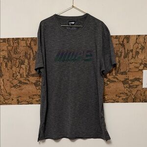 Men’s AE Gray Graphic T-Shirt